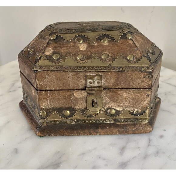 RARE VINTAGE HANDMADE BRASS IRON FITTED SOLID WOODEN CASH JEWELRY BOX Bedside - Picture 1 of 6